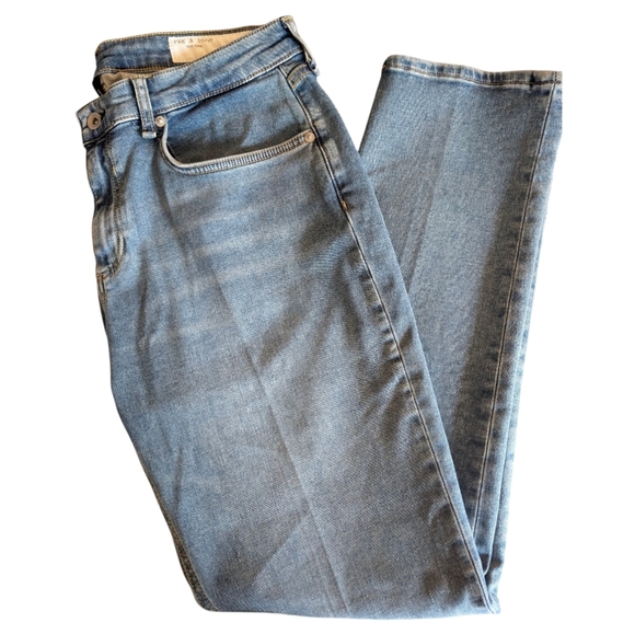 Rag & Bone Dre Low-Rise Slim Boyfriend Jeans, Size 31, "Quartz" Wash - Picture 1 of 11